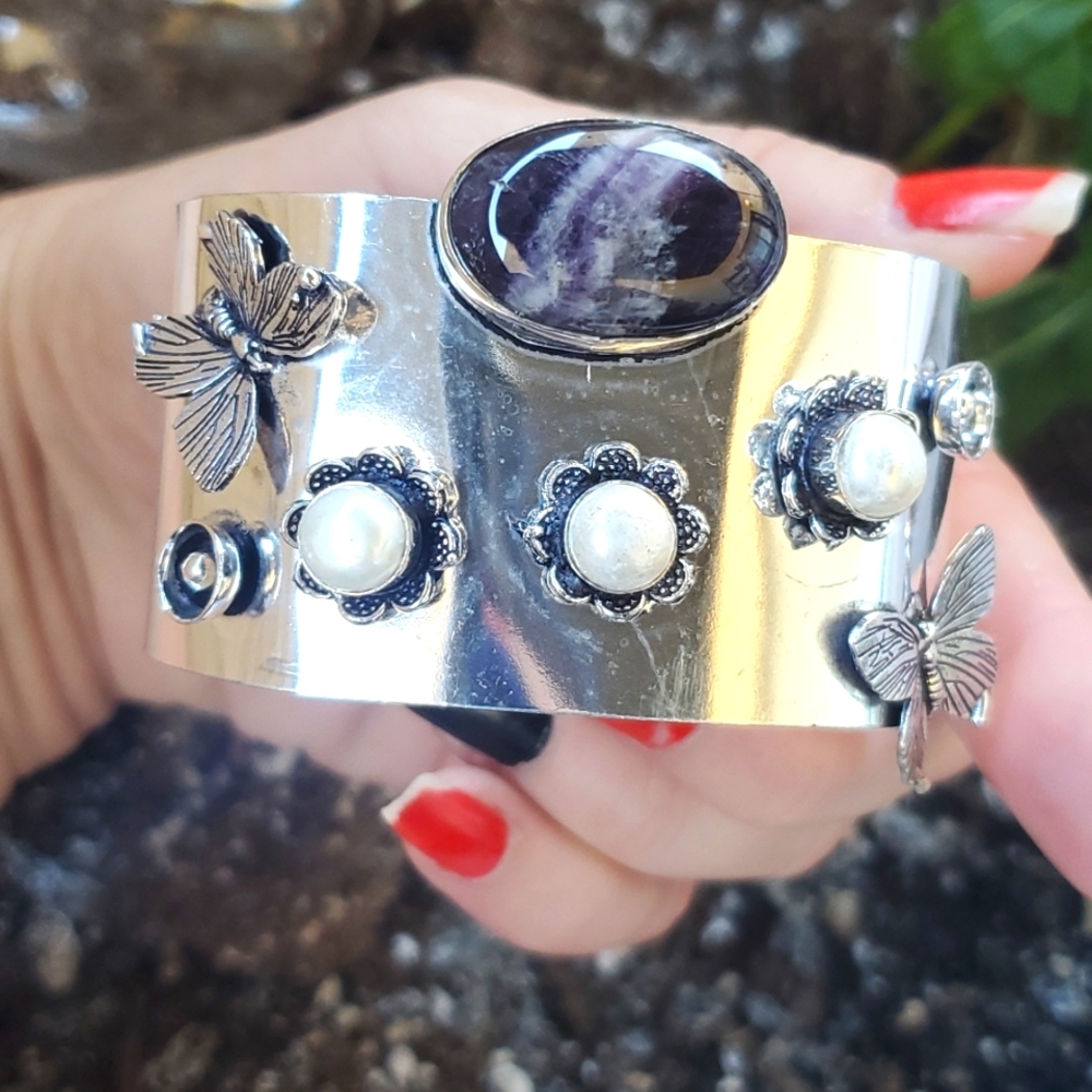 New Chevron Amethyst & Pearl 925 Silver Butterflies Adjustable Cuff Bracelet.